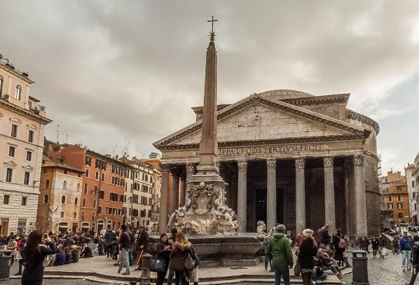 Пантеон Рим