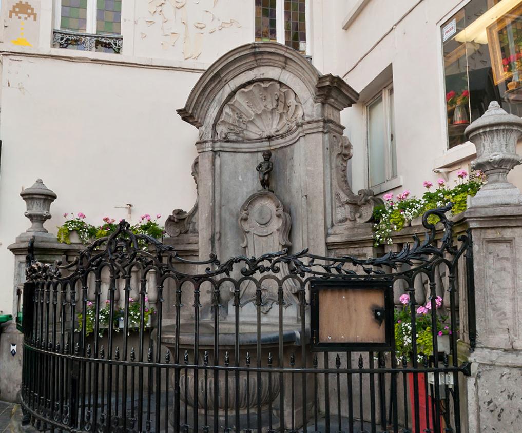 Писающий мальчик Брюсель Бельгия